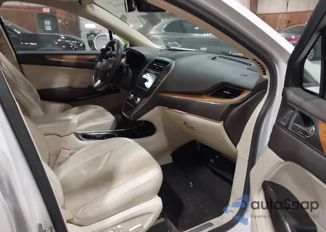 2016 Lincoln Mkc Reserve z USA, uszkodzony, nr VIN 5LMTJ3DH0GUJ00915